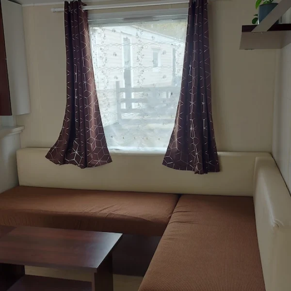 mobil home 4 pers banquette